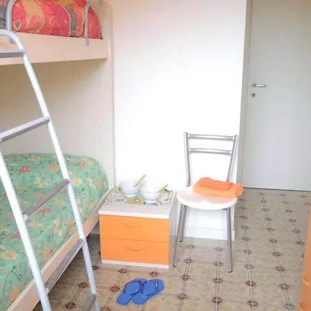 Colourful Flat Next To The - Beahost * Bibione