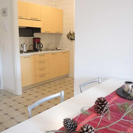 Colourful Flat Next To The Beach-beahost * Bibione